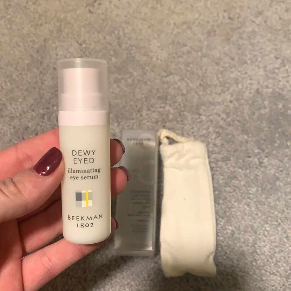 Beekman 1802 Illuminating eye serum.